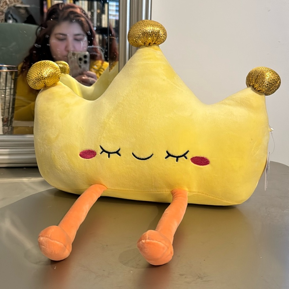 Holiday Home 14" Retro Buddies Crown Plush Toy